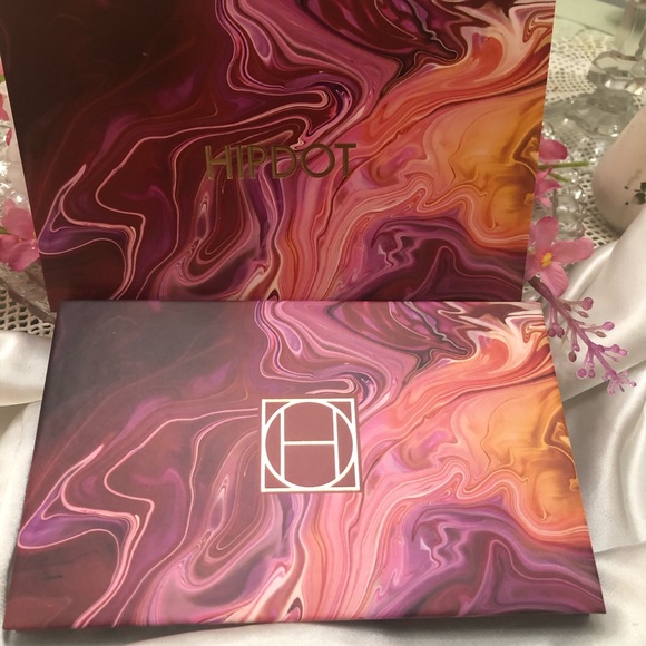 HIPDOT - ZION Eyeshadow Palette - Picture 3 of 3